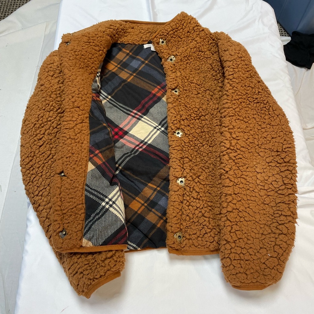 Maurice’s fuzzy coat